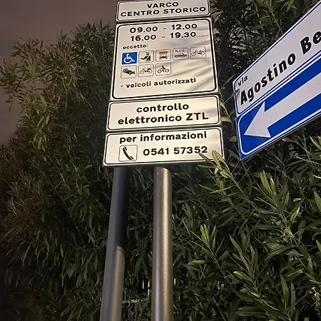 فندق مبيت وإفطار La Dimora Di Augusto